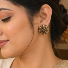 Royal Gold Floral Kundan Stud Earrings
