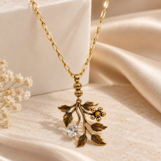 Antique Floral Leaf Crystal Pendant Necklace