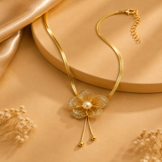 Pearl Floral Tassel Pendant Necklace