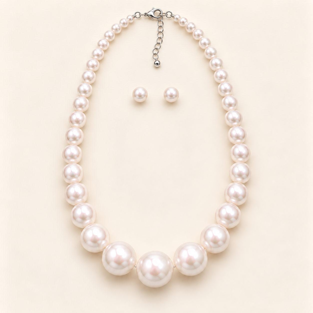 Graduated Single-Strand Pearl Necklace set
